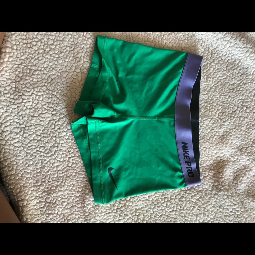 Nike spandex
